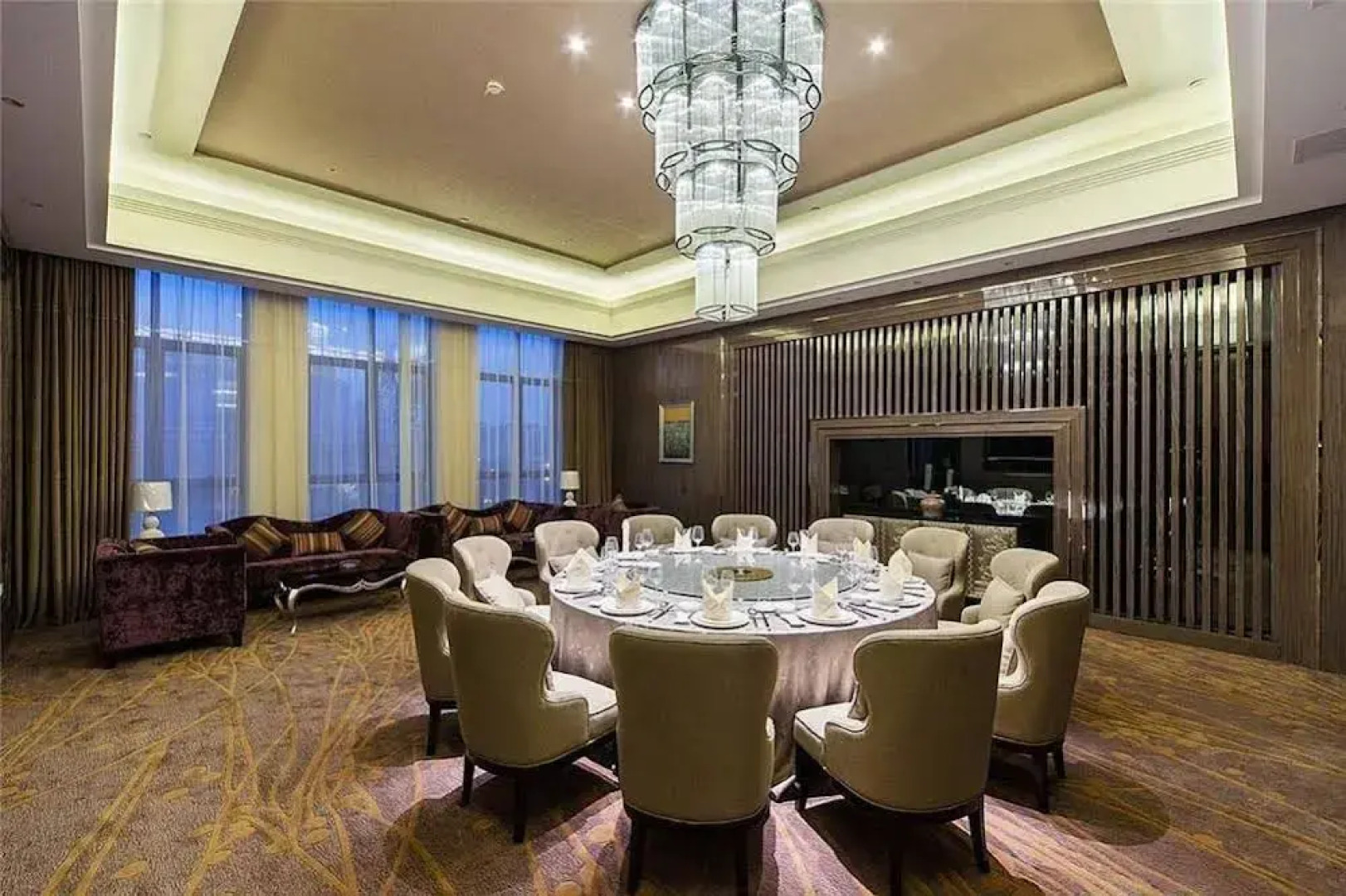 Chengdu Phoenix International Hotel