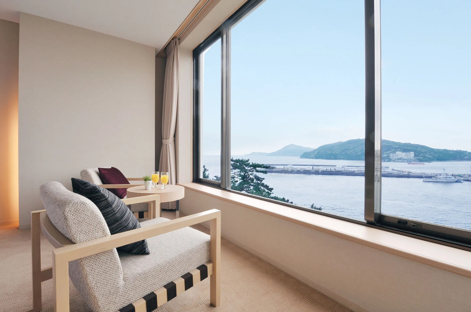 Toba Hotel International