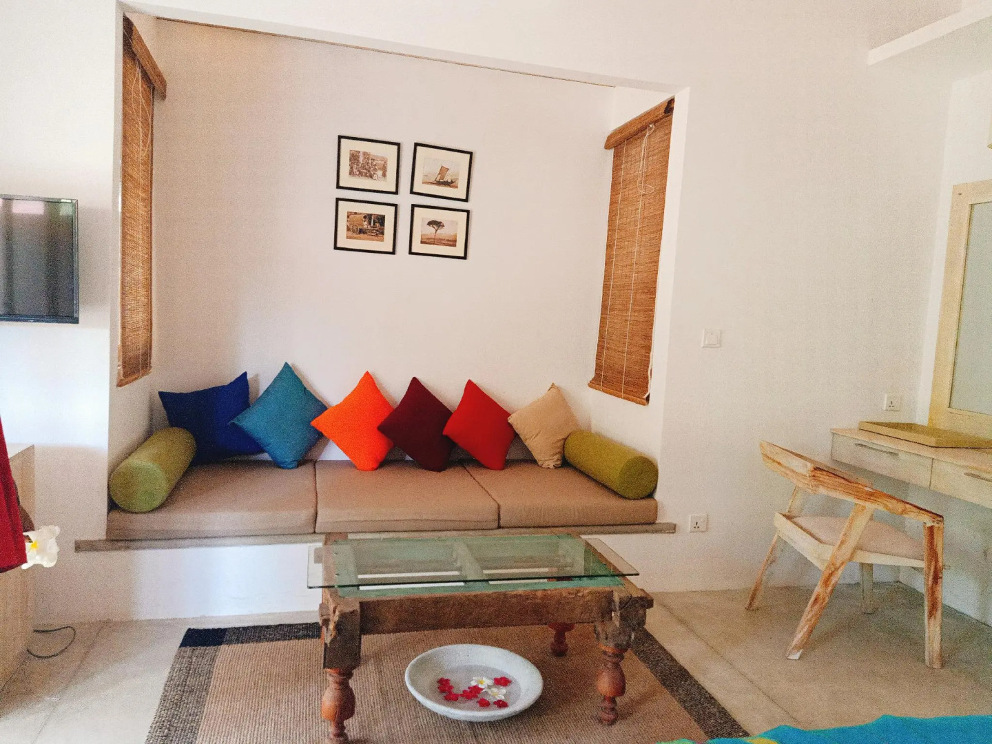 Hiru Resort and Kite Surfing