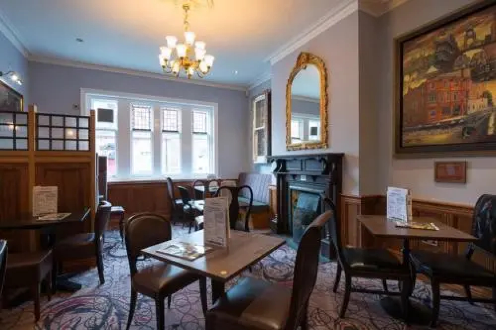 The Bull & Stirrup Hotel
