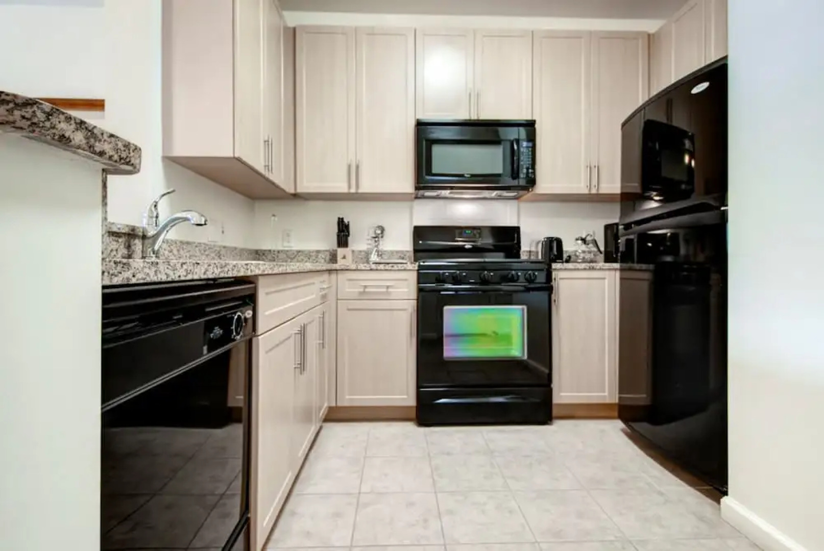 Global Luxury Suites at Cherry Hill