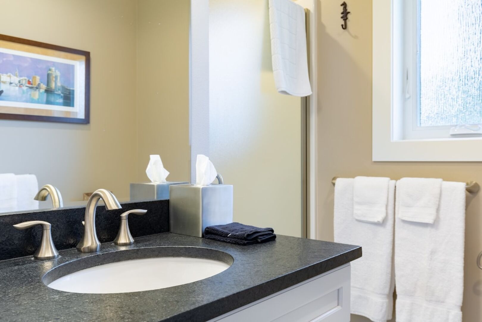 Mutiny Bay Ocean Breeze Retreat by Avantstay