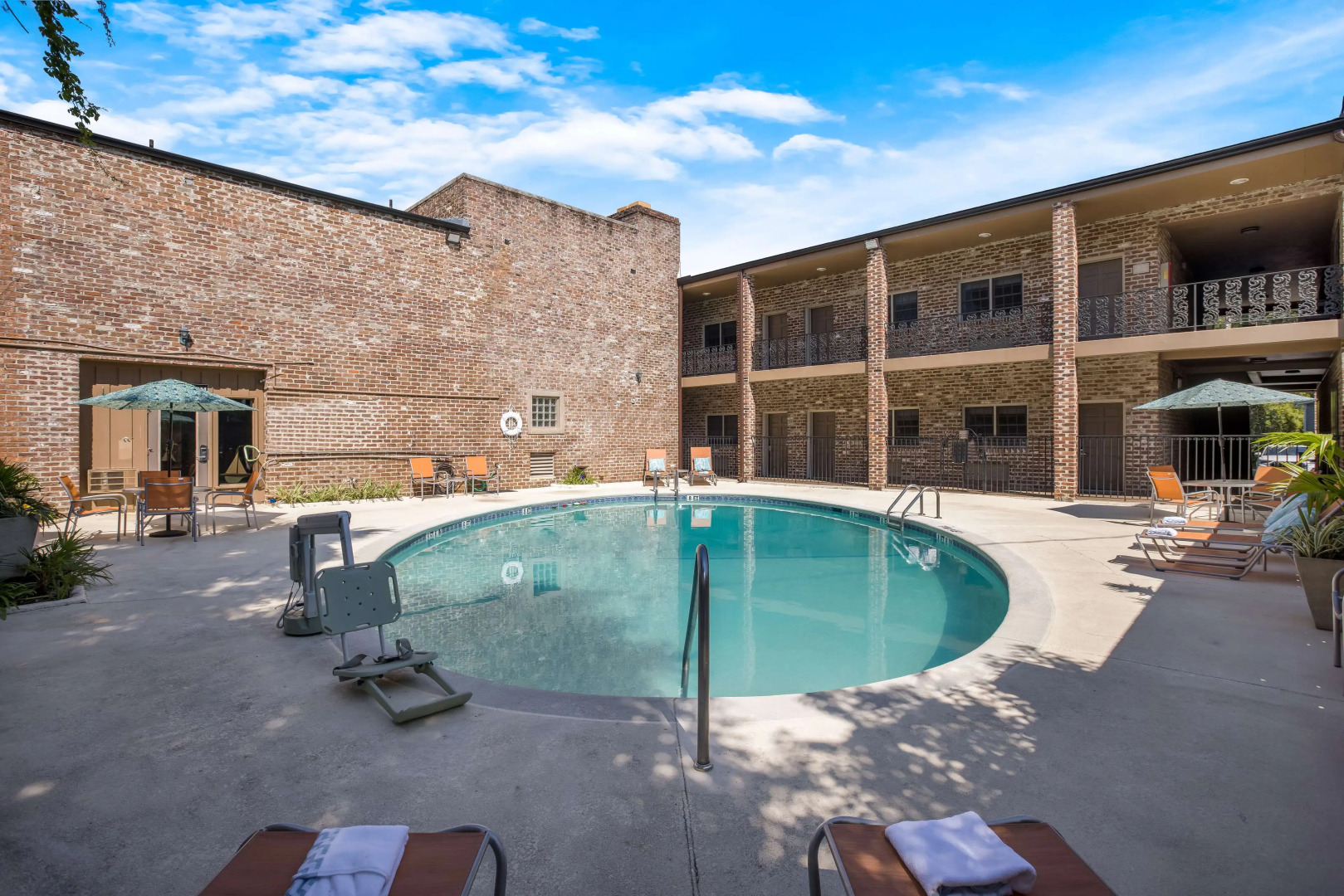 Best Western Sea Island Inn