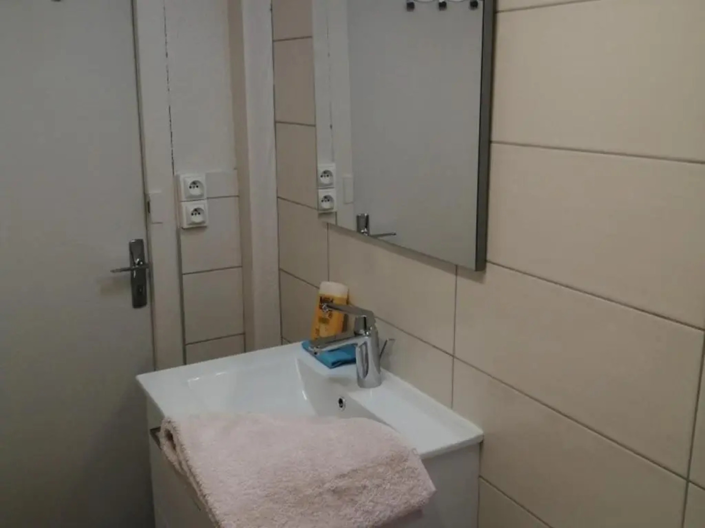 Gîte Arfeuilles, 4 pièces, 5 personnes - FR-1-489-52