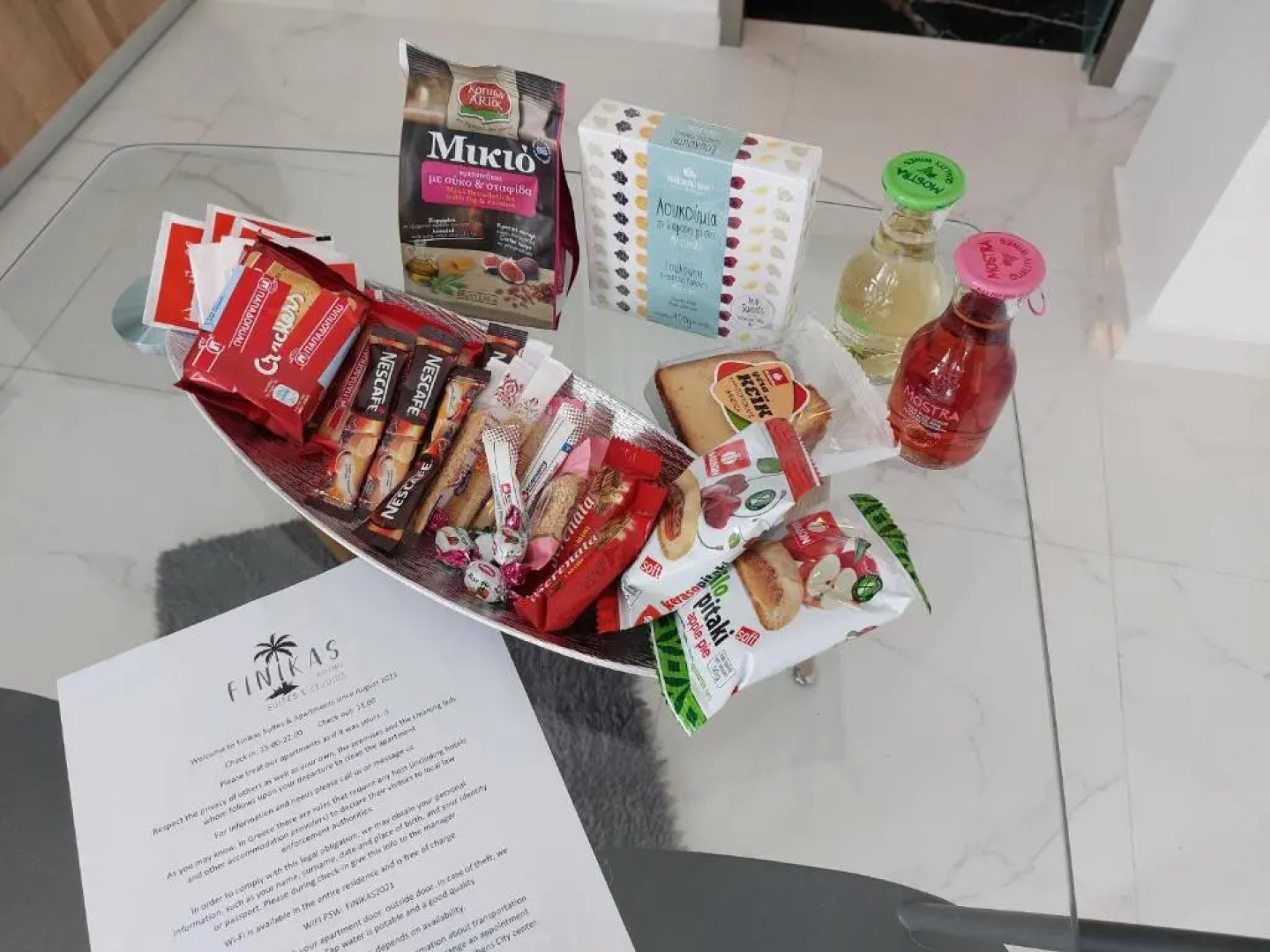 Finikas Suites & Apartments Airport