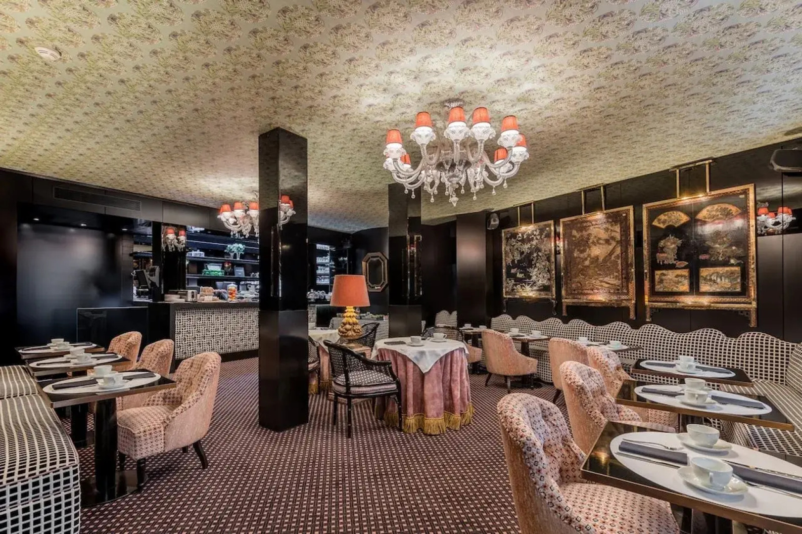 Chalgrin Boutique Hotel