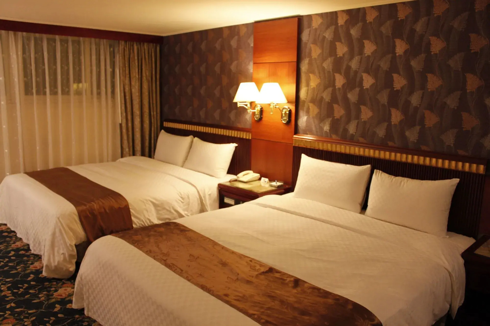 Kiwi Express Hotel Mrt Wen Xin Feng Chia Branch 1