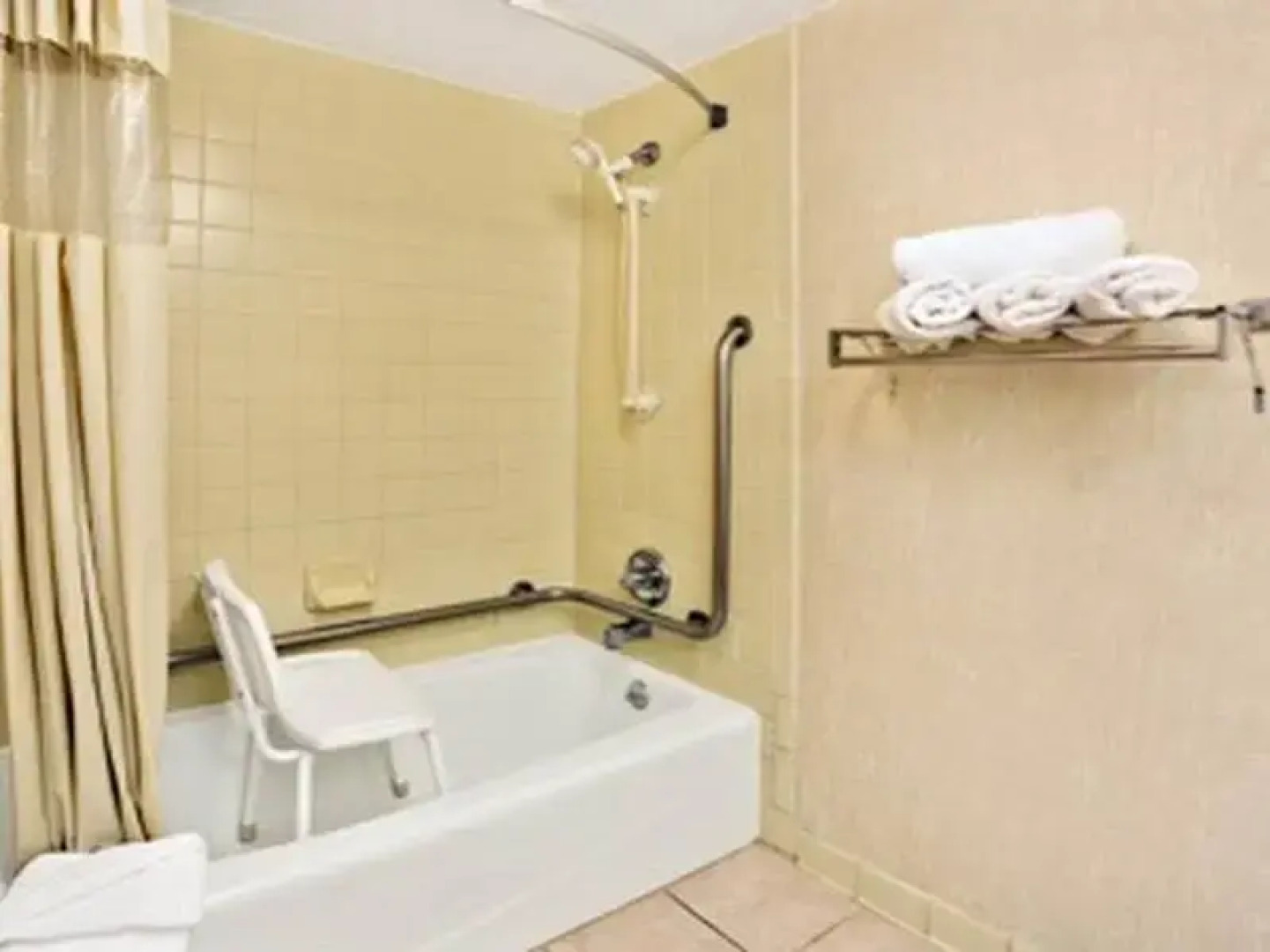 Days Inn & Suites by Wyndham Golden/Denver West