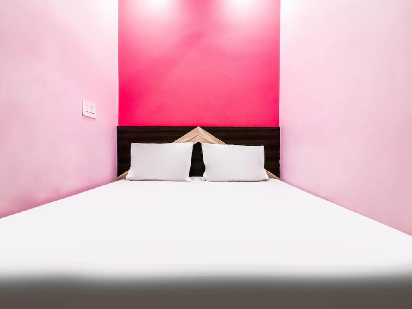 SPOT ON 44041 Hotel Ambay International