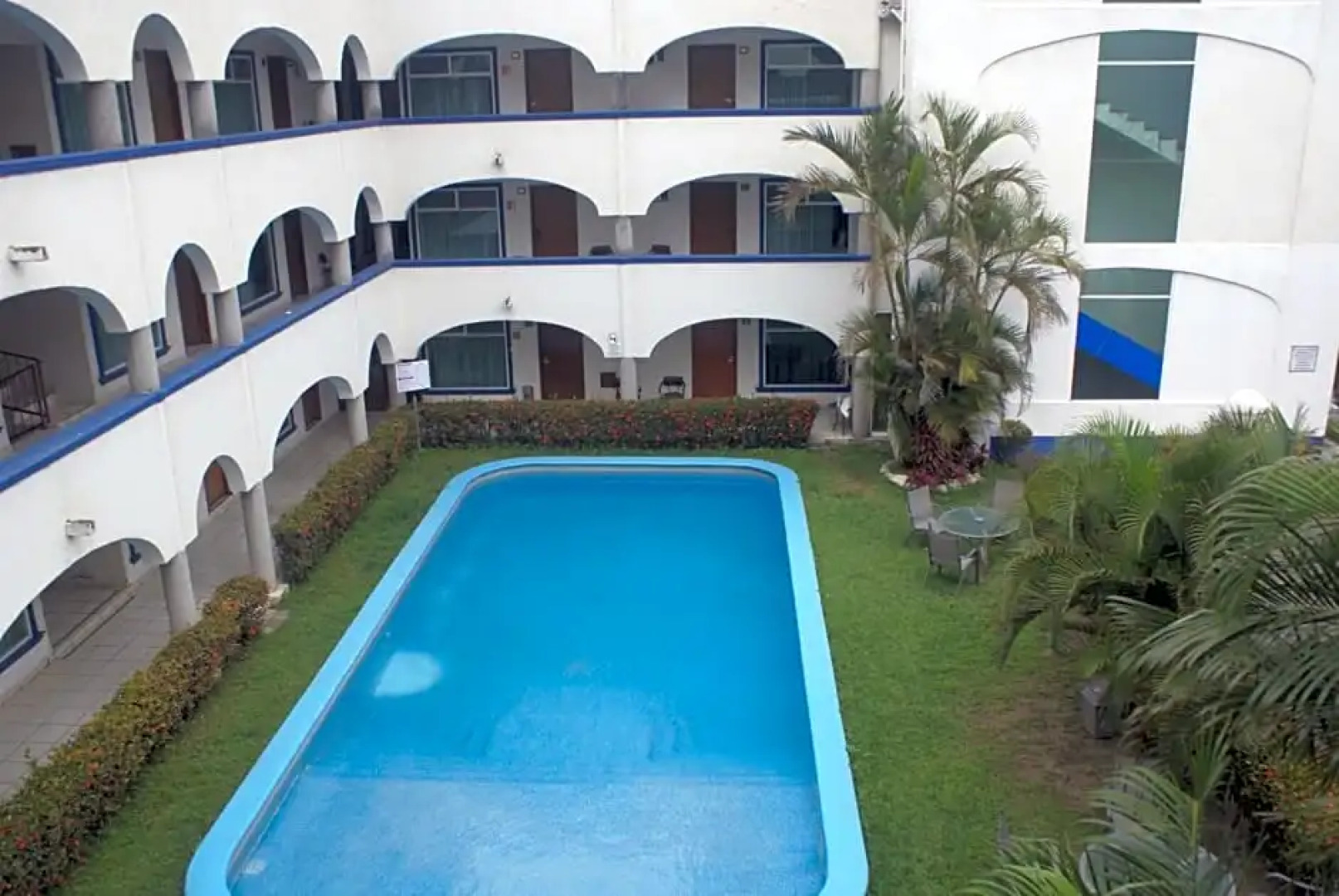 Hotel Arcos Aeropuerto