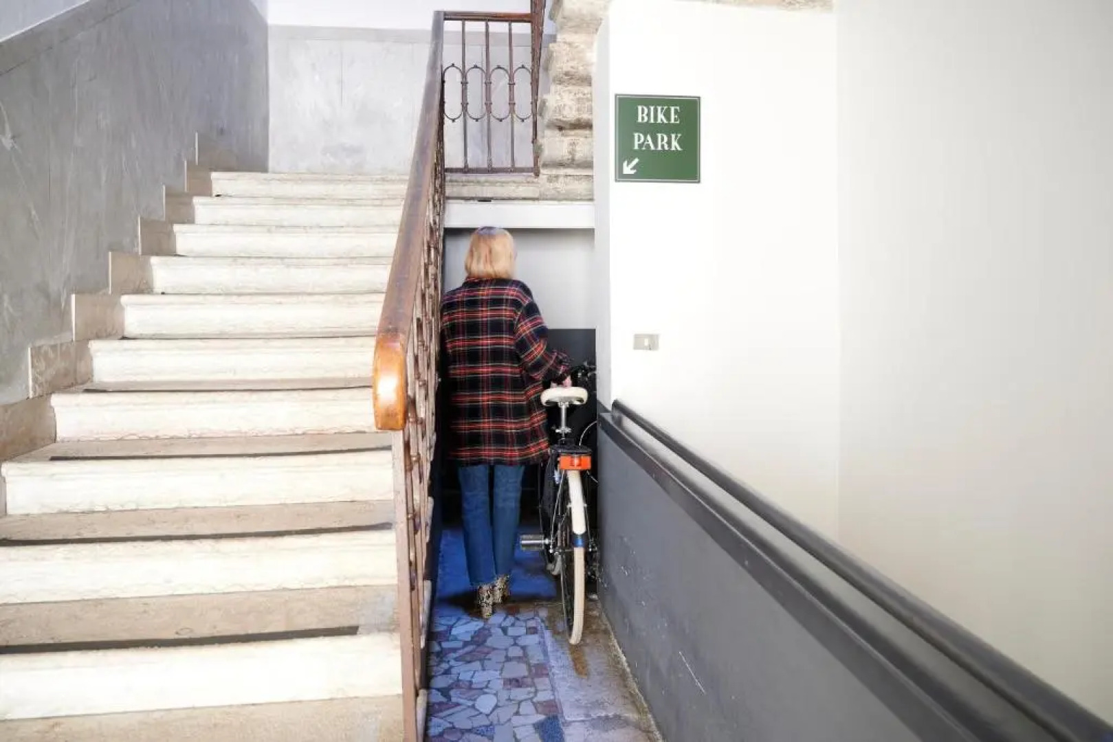 Lainez Rooms & Suites