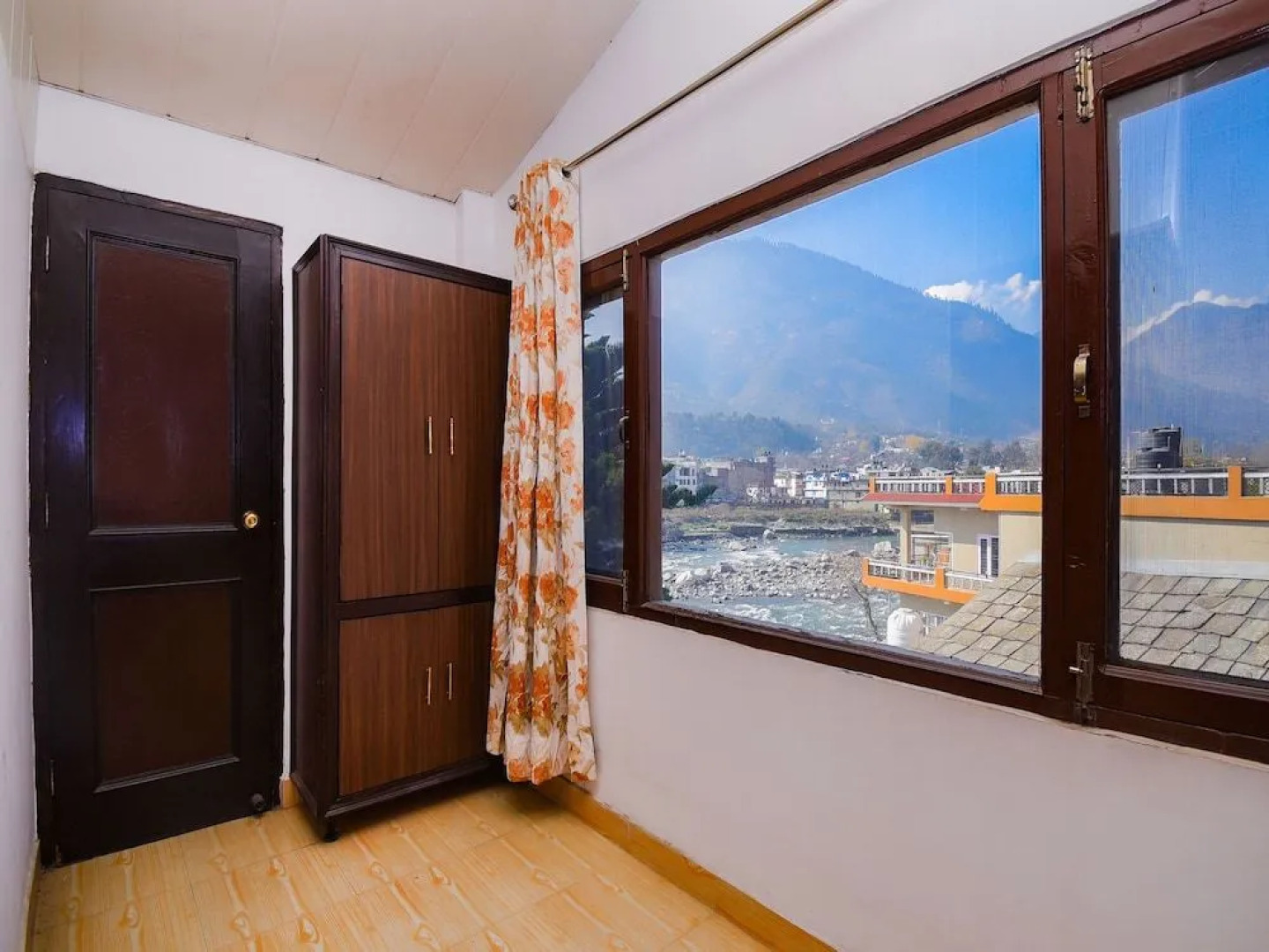 OYO 24550 Ram Rivera