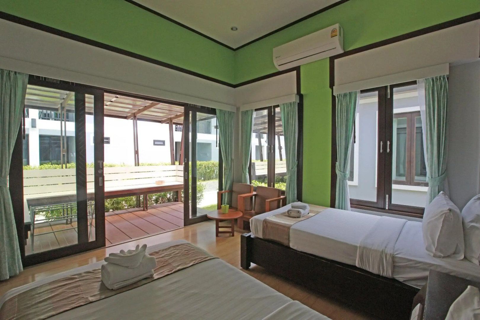 Phi Phi Andaman Beach Resort
