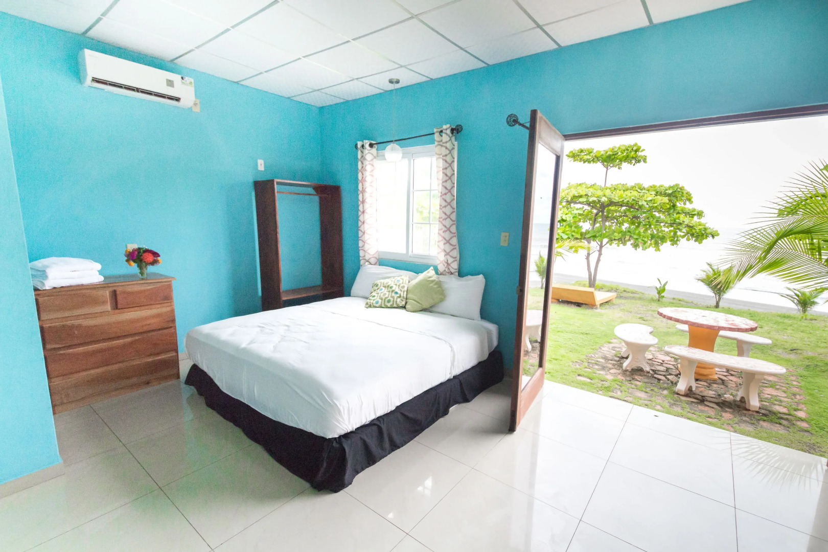 Big Daddy's Beach Club and Hotel