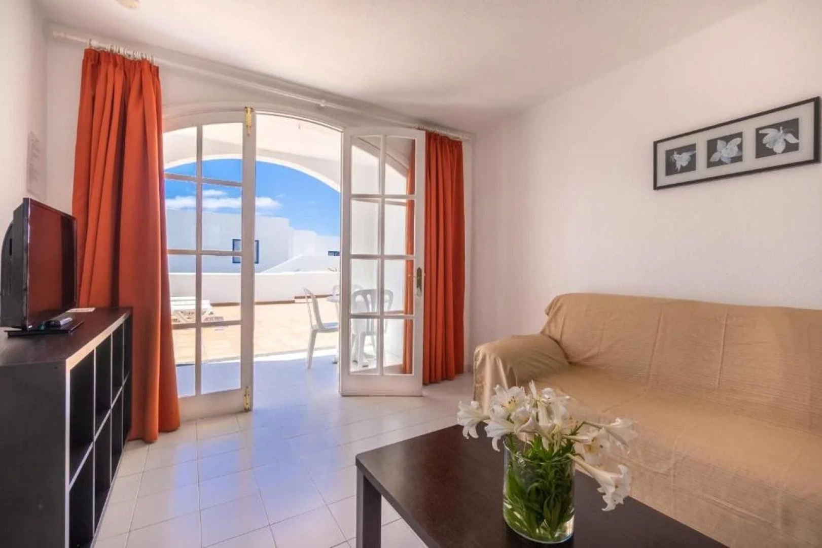 Apartamentos Corona Mar