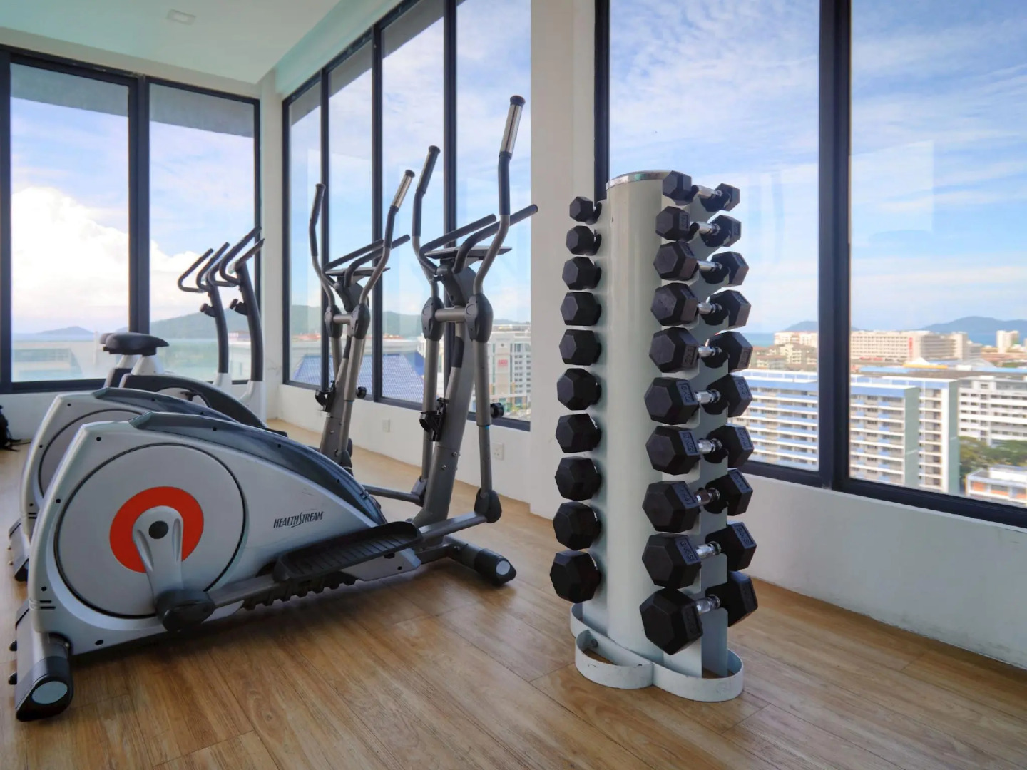 Borneo Vista Suites by BV Hotel