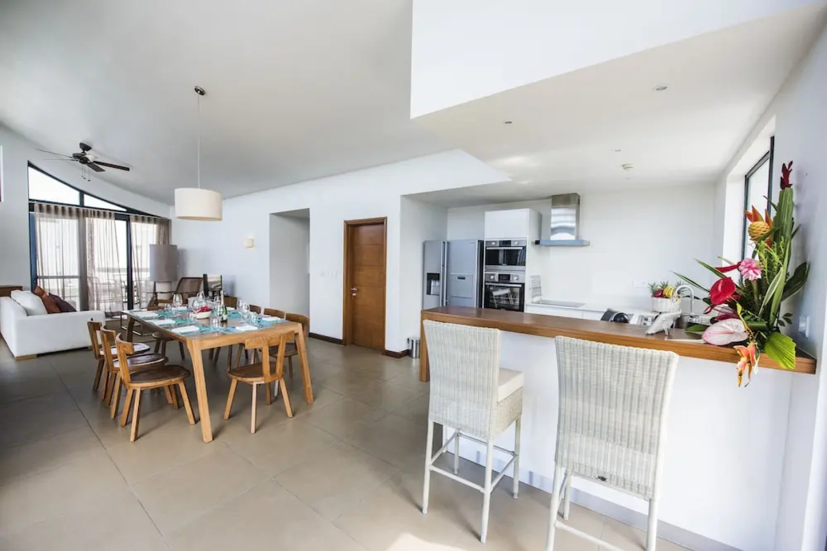 Azuri Residences by Life in Blue