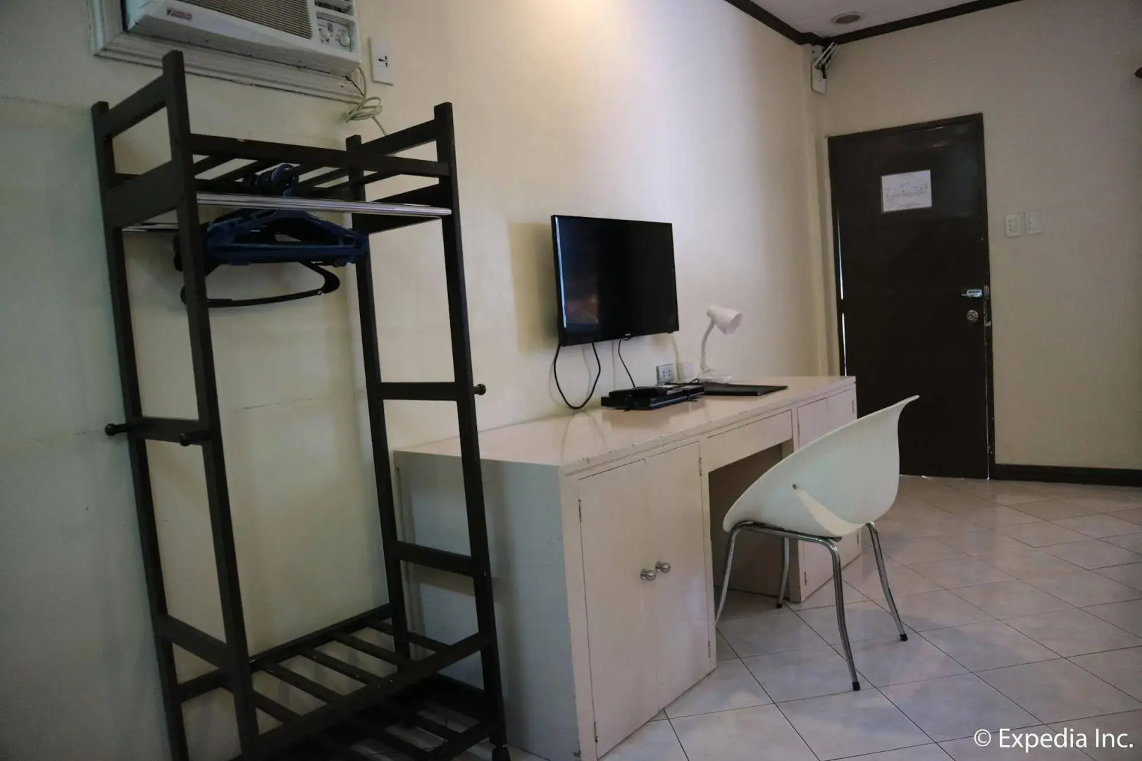 Riverview Resort & Conference Center