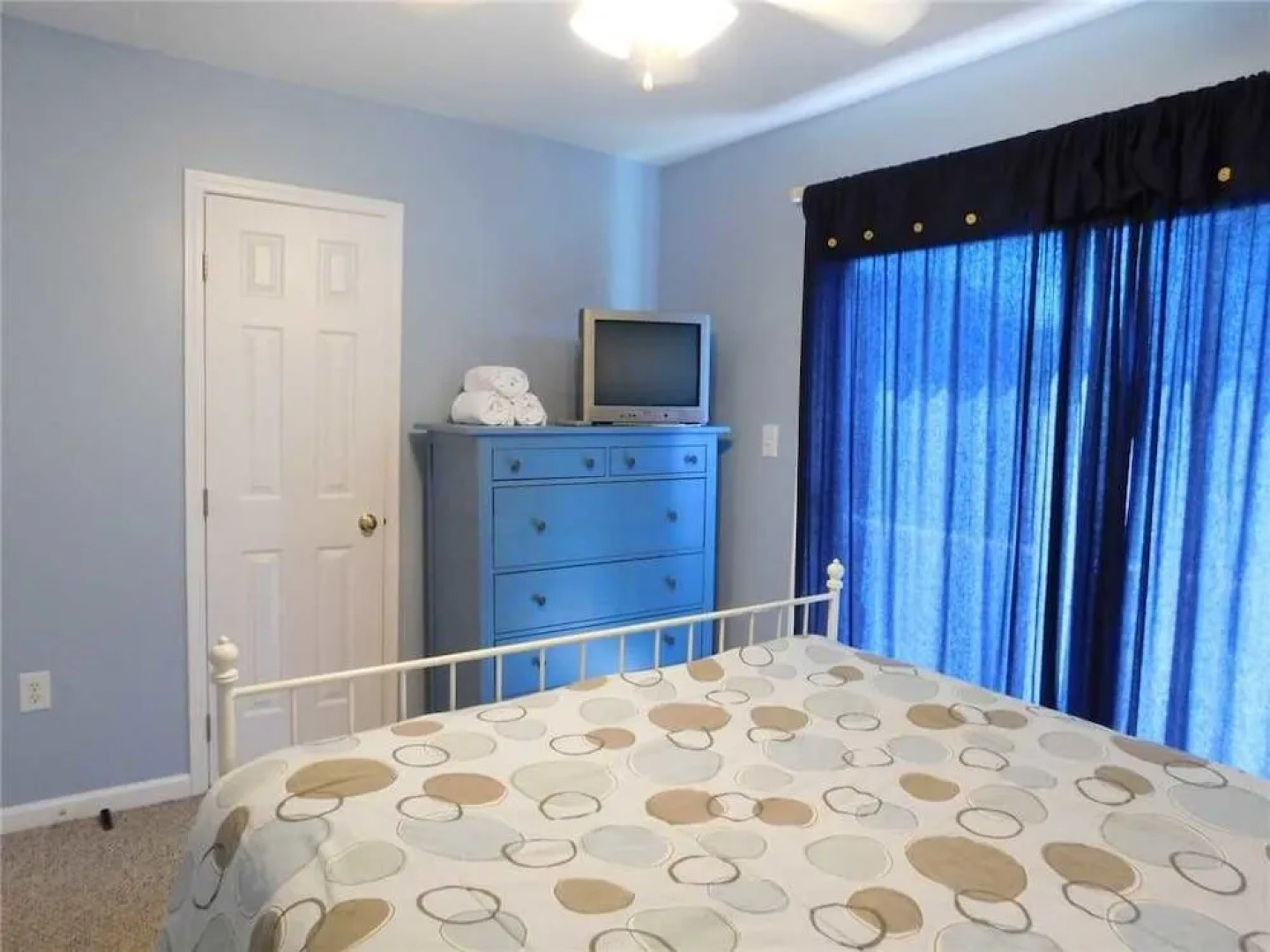 Sea What Happens 4 Br home by RedAwning