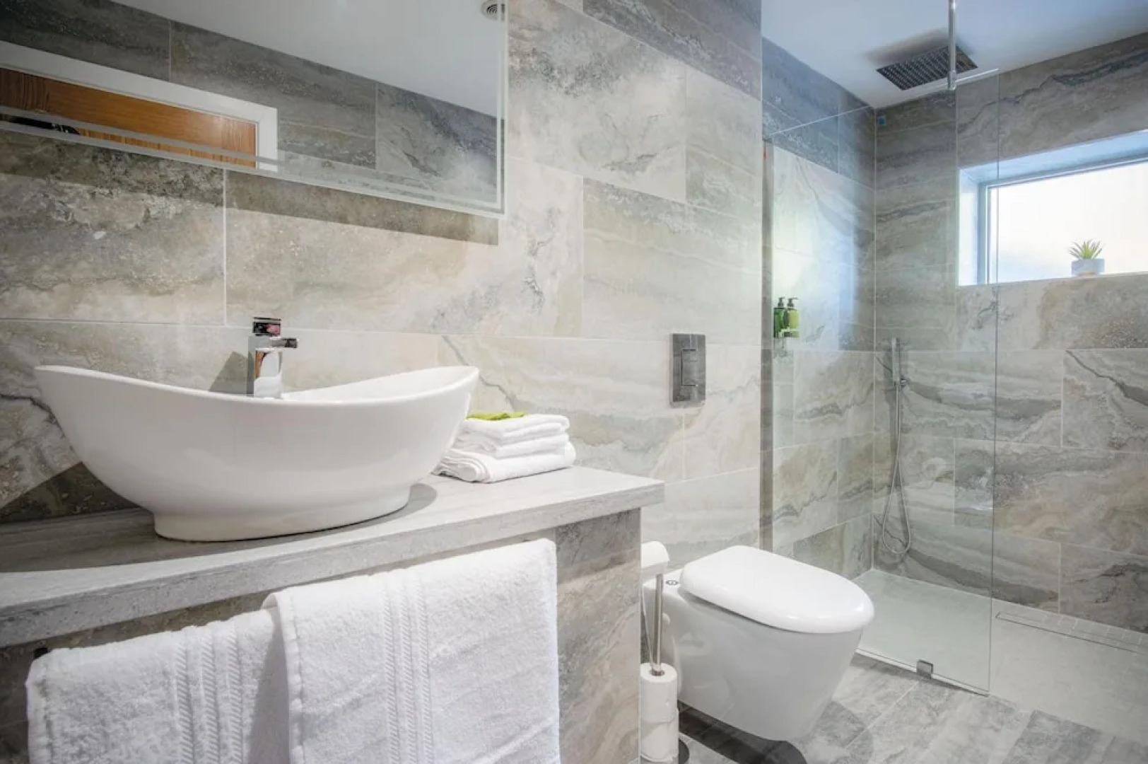 Room 14 - The Sleeping Giant - Pen Y Cae Inn