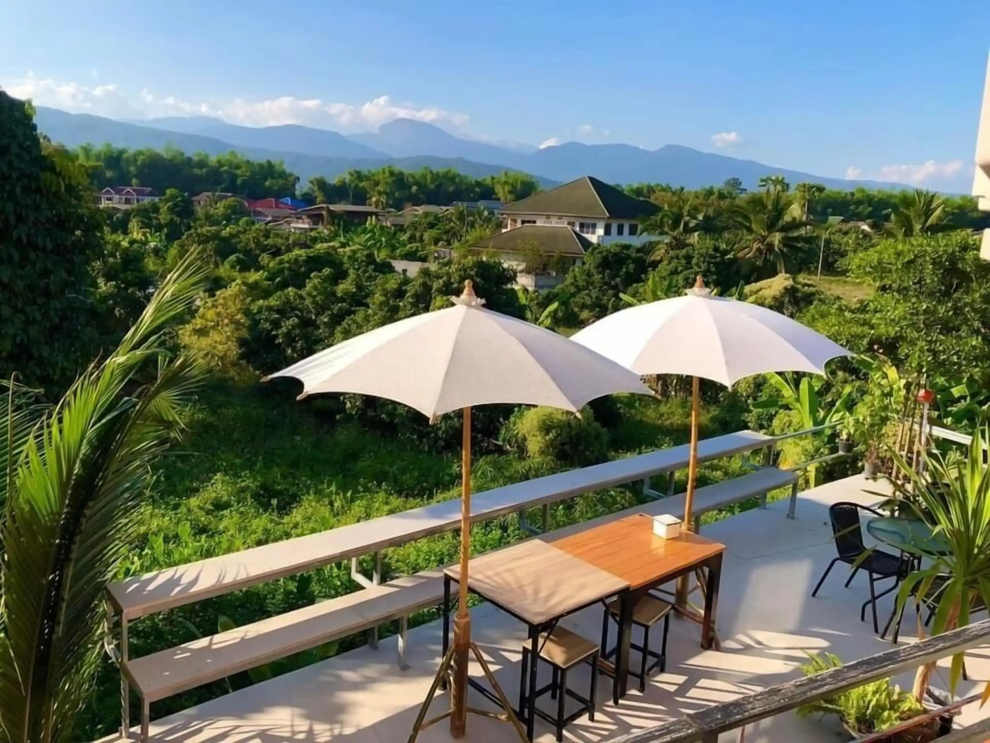 Sandee Place Mountain View Chomthong