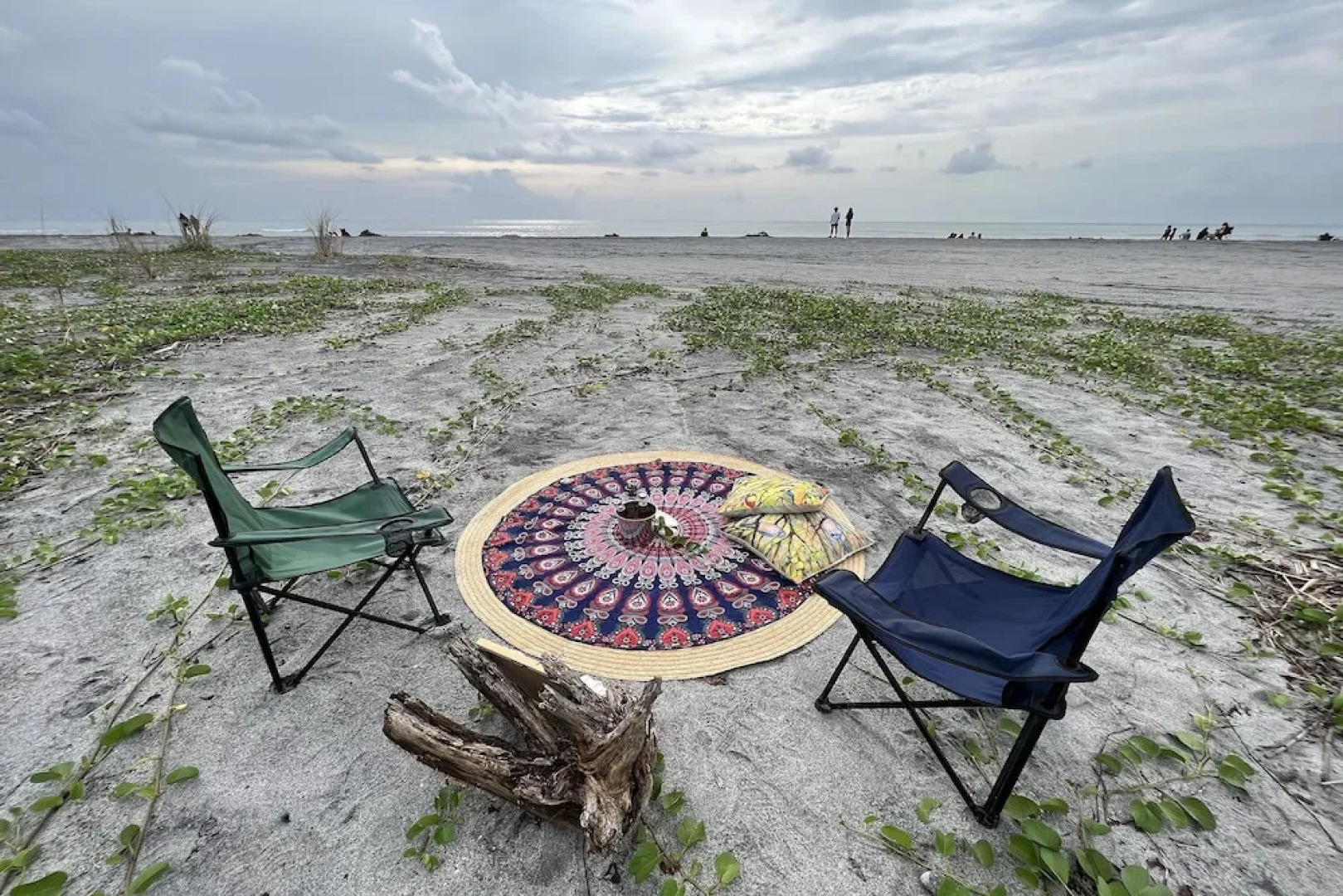 Liwa-Liw Beach Villas & Dome Glamping