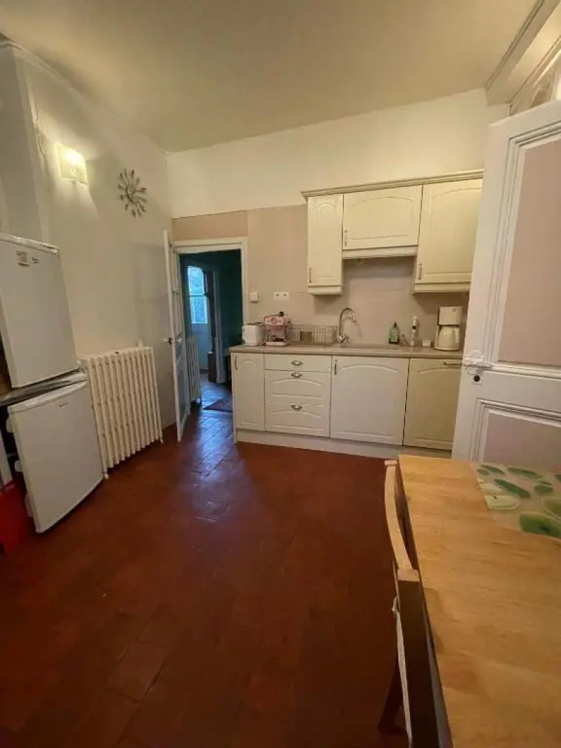 Escapade Place Voltaire