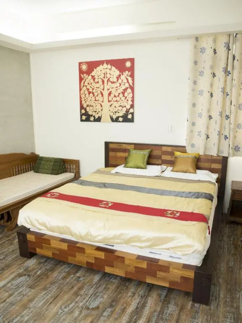 Home & Teak Residence