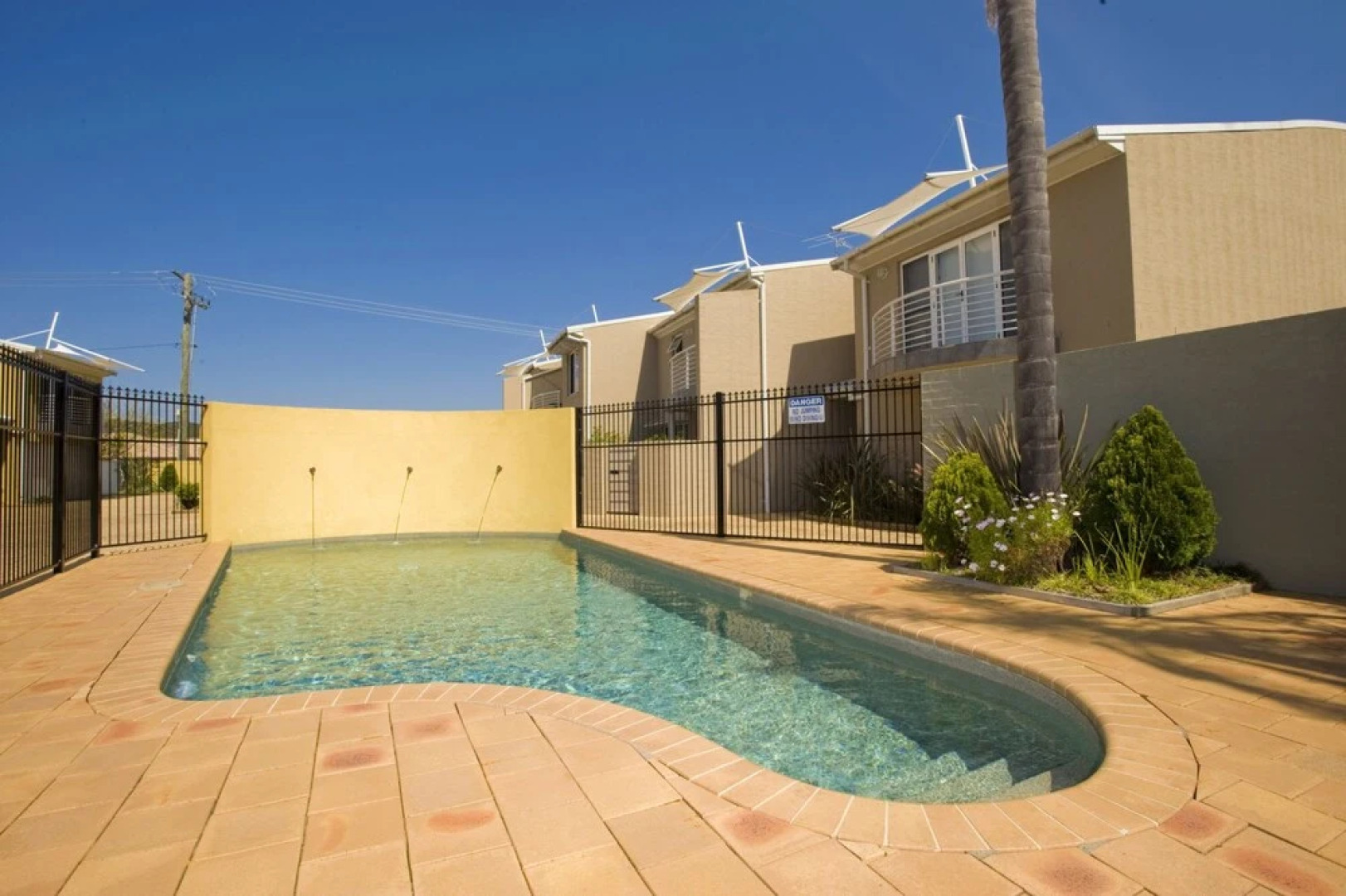 Sandcastles Unit 18 - Fingal Bay