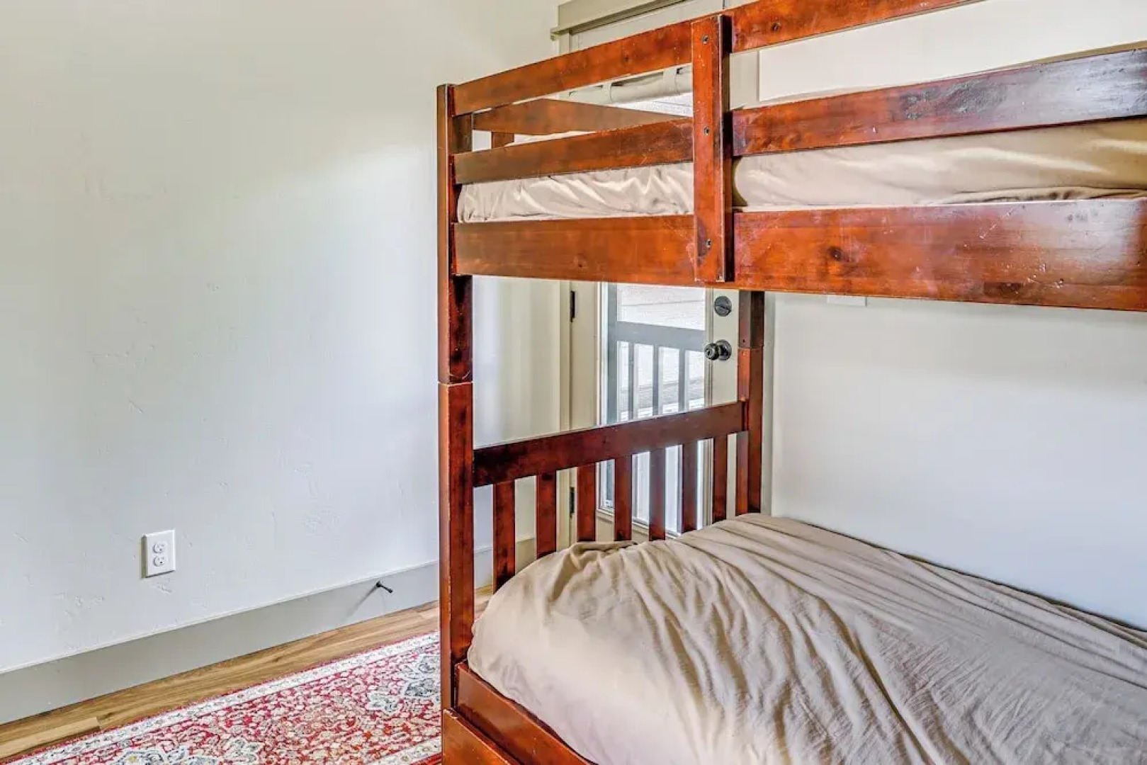 Charming Donnelly Home - 1 Mi to Lake Cascade!