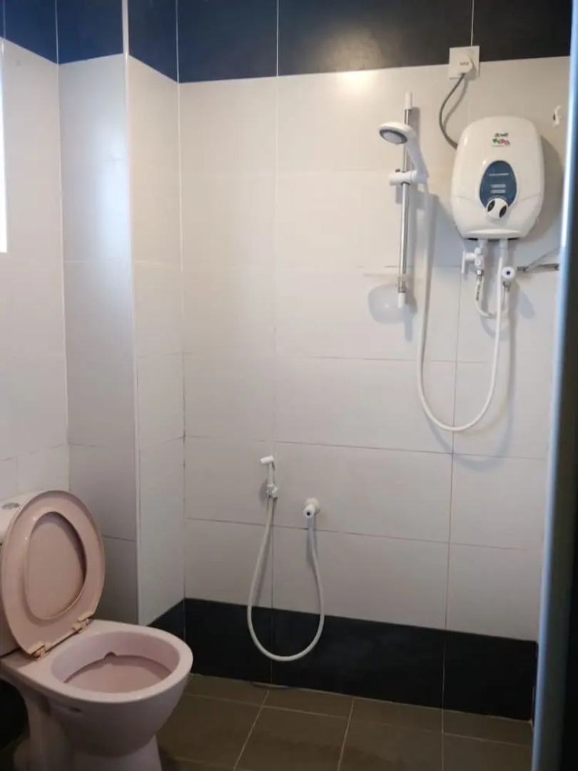 OYO 89792 Hamriz Hotel