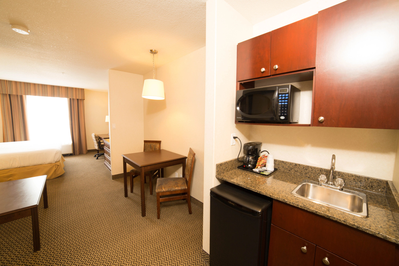 Holiday Inn Express & Suites Slave Lake by IHG