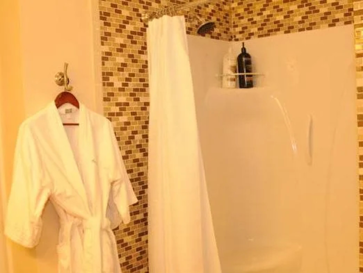 Acorn Hill Lodge and Spa