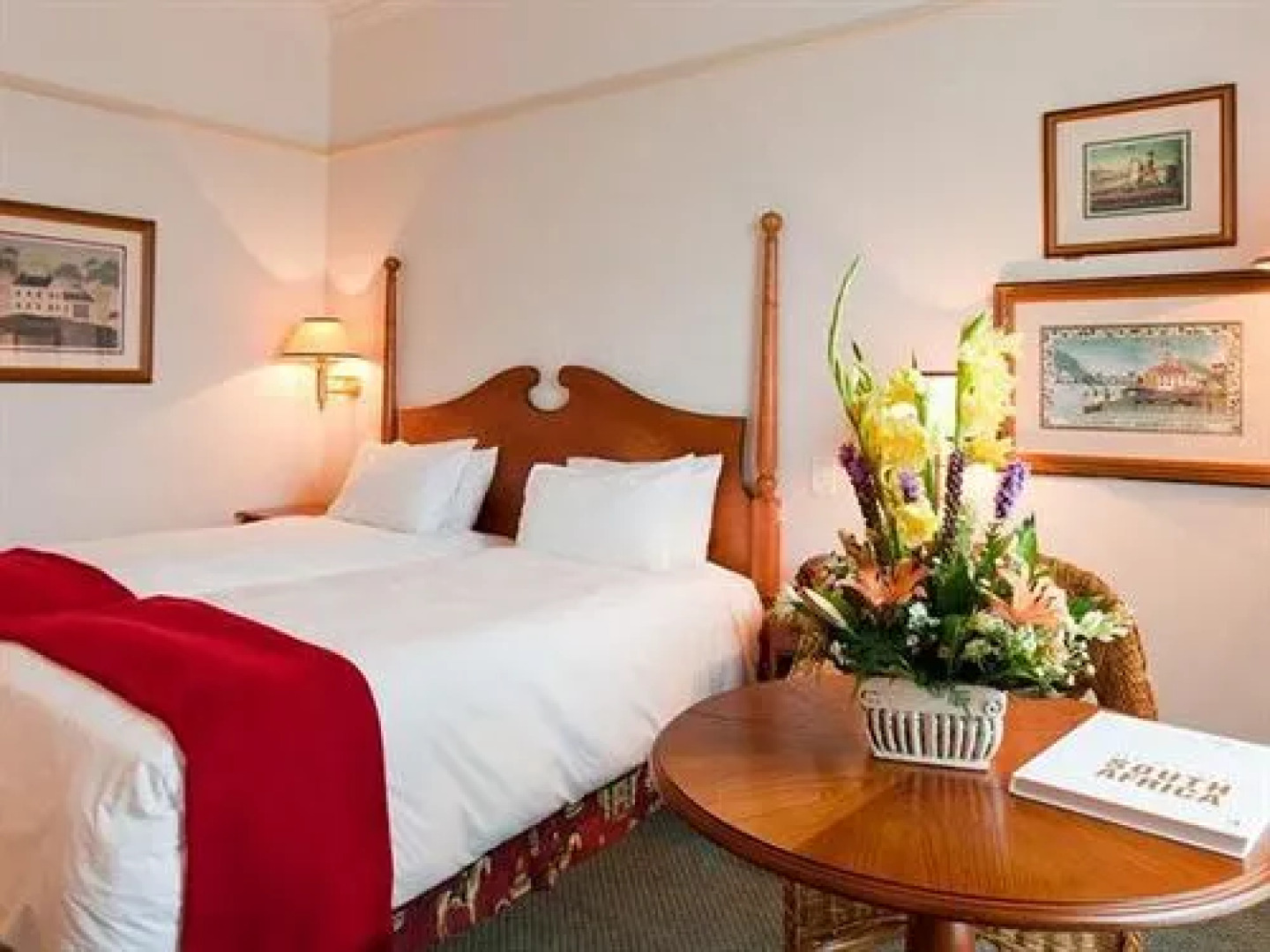 Graceland Hotel & Casino Country Club