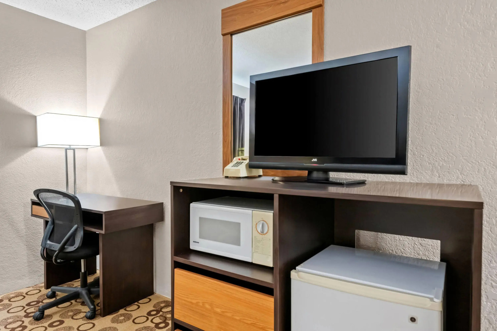 Super 8 by Wyndham Blue Earth