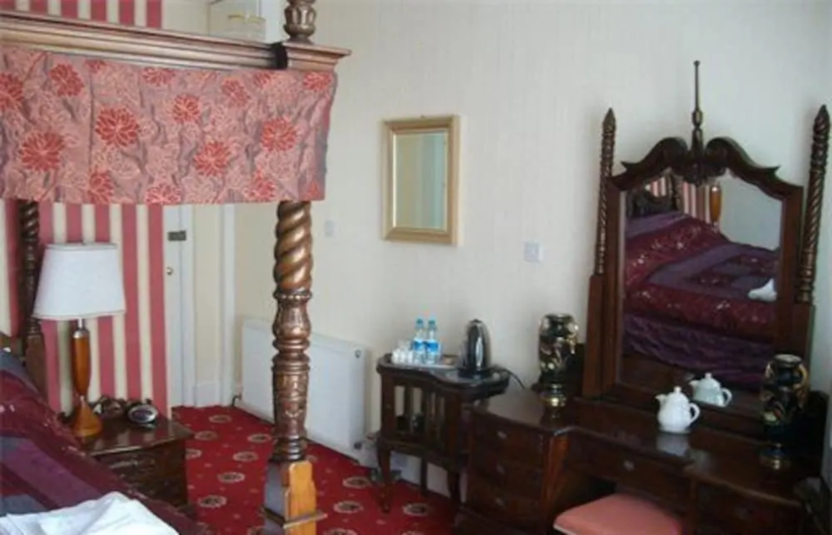 Bella Vista Hotel and Restaurant