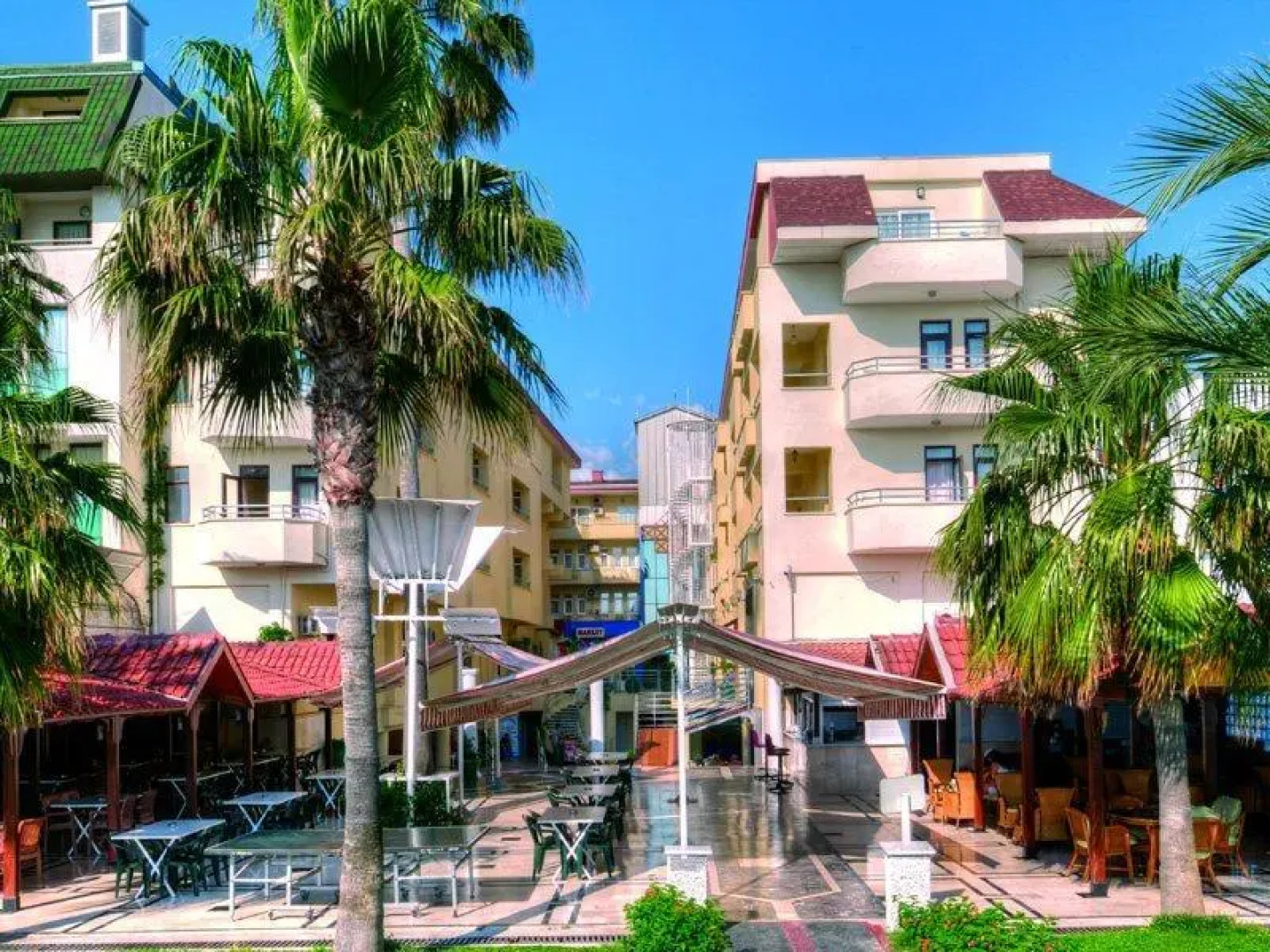 Dragos Beach Hotel