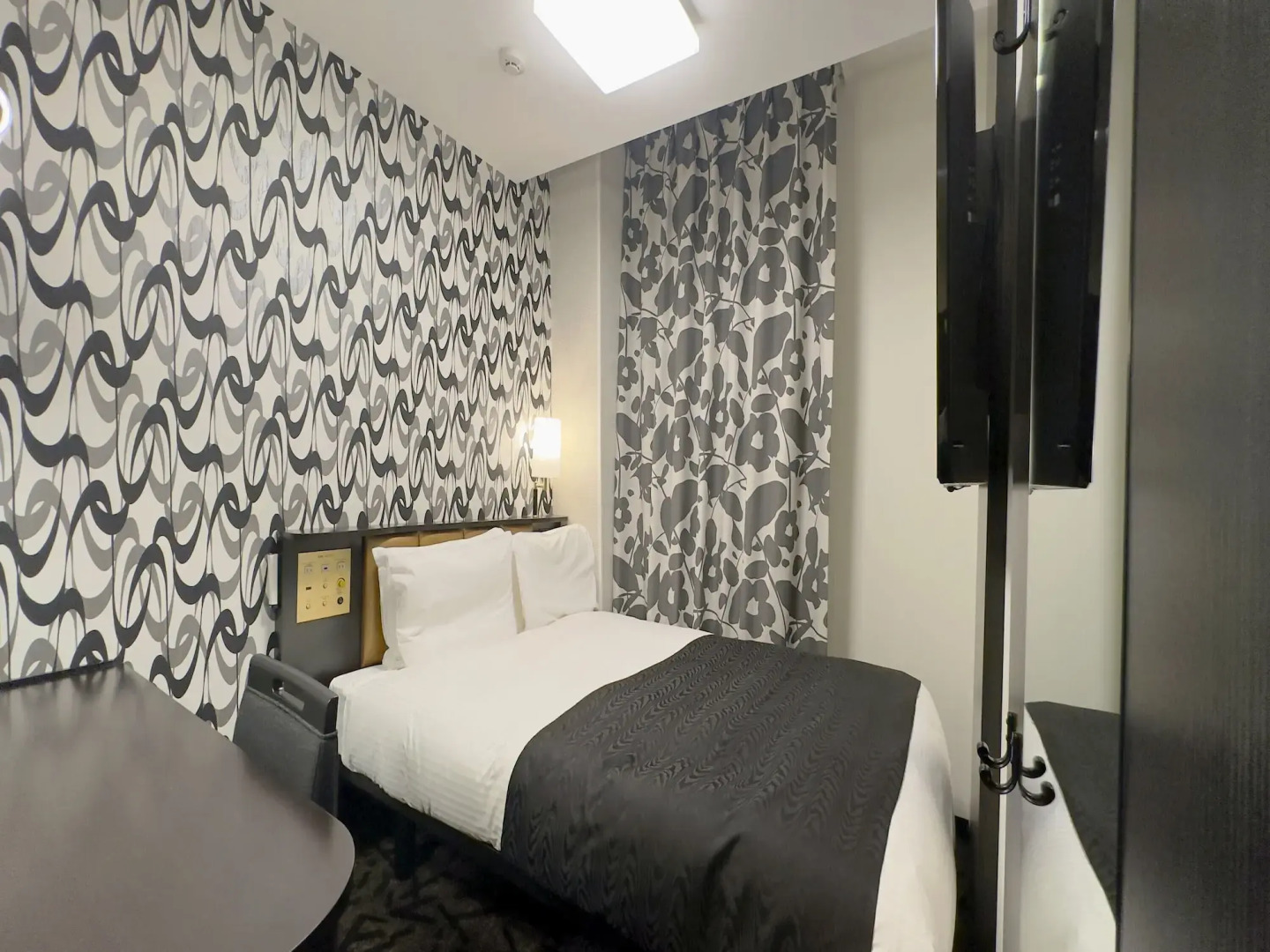 APA Hotel Osaka Kadomashi Ekimae