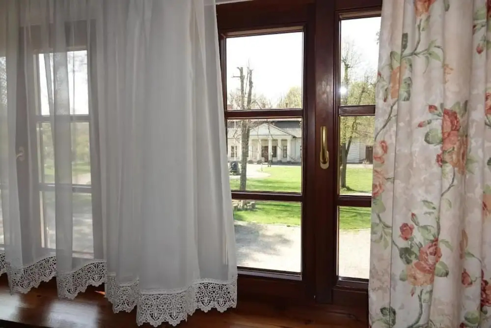 Gościniec Dworski w Ropie