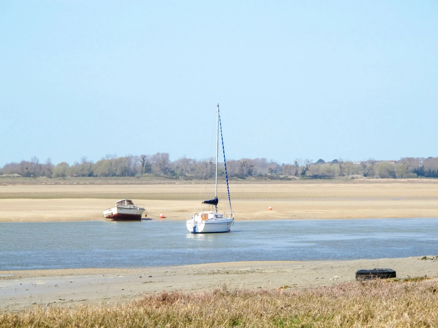 Holiday Home Le Petit Clos (RGV300)