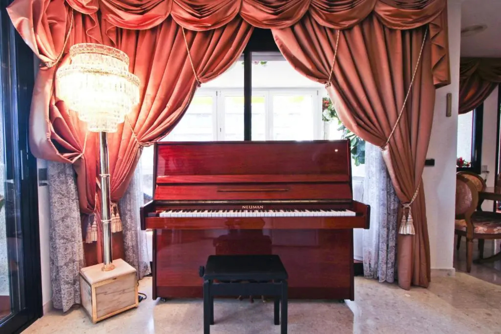 Eva Vendrell Planet Costa Dorada