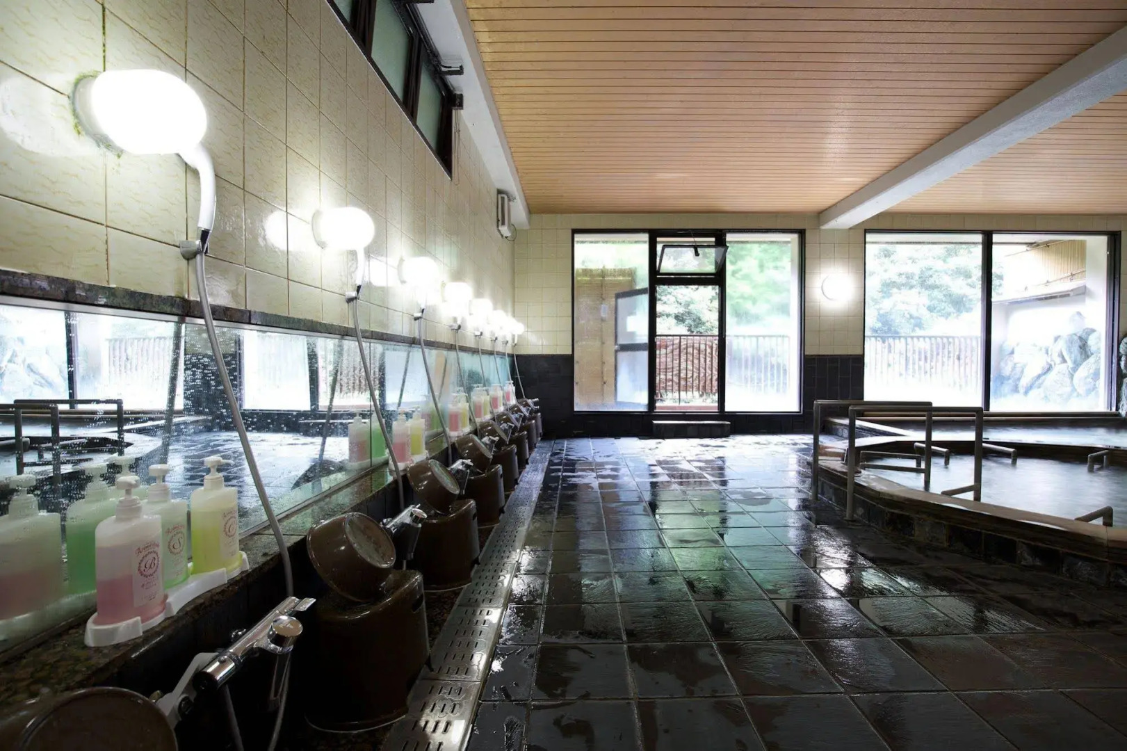 Inunakisan Grand Hotel Kisenkaku