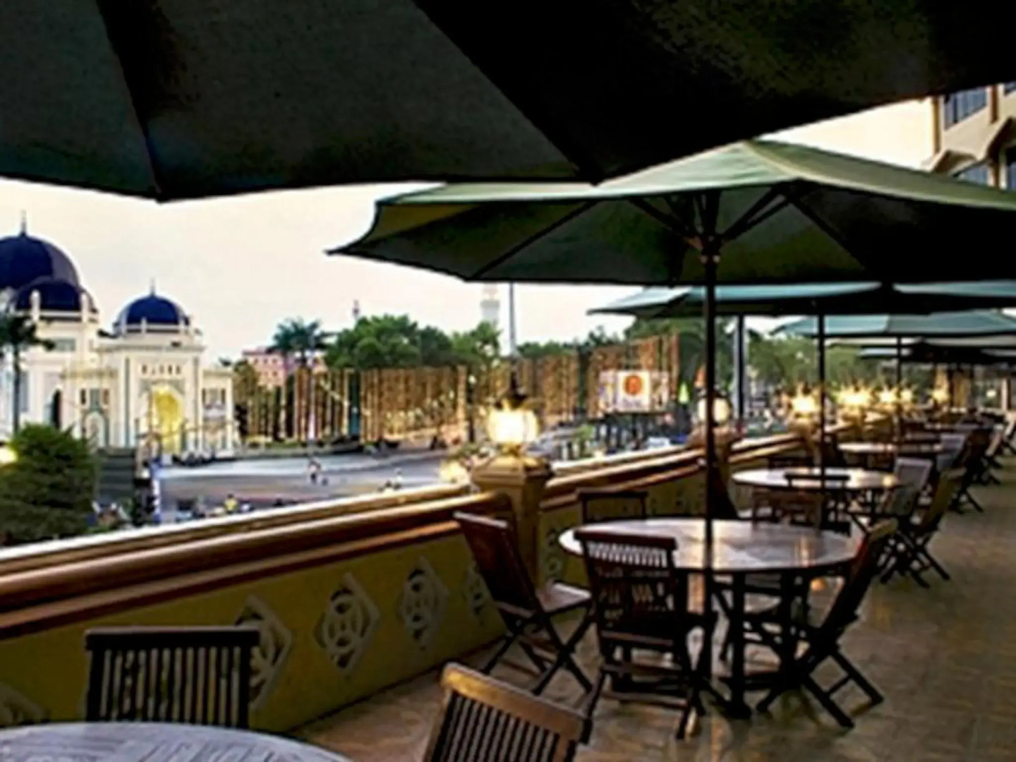 Hotel Madani Medan - Syariah Hotel