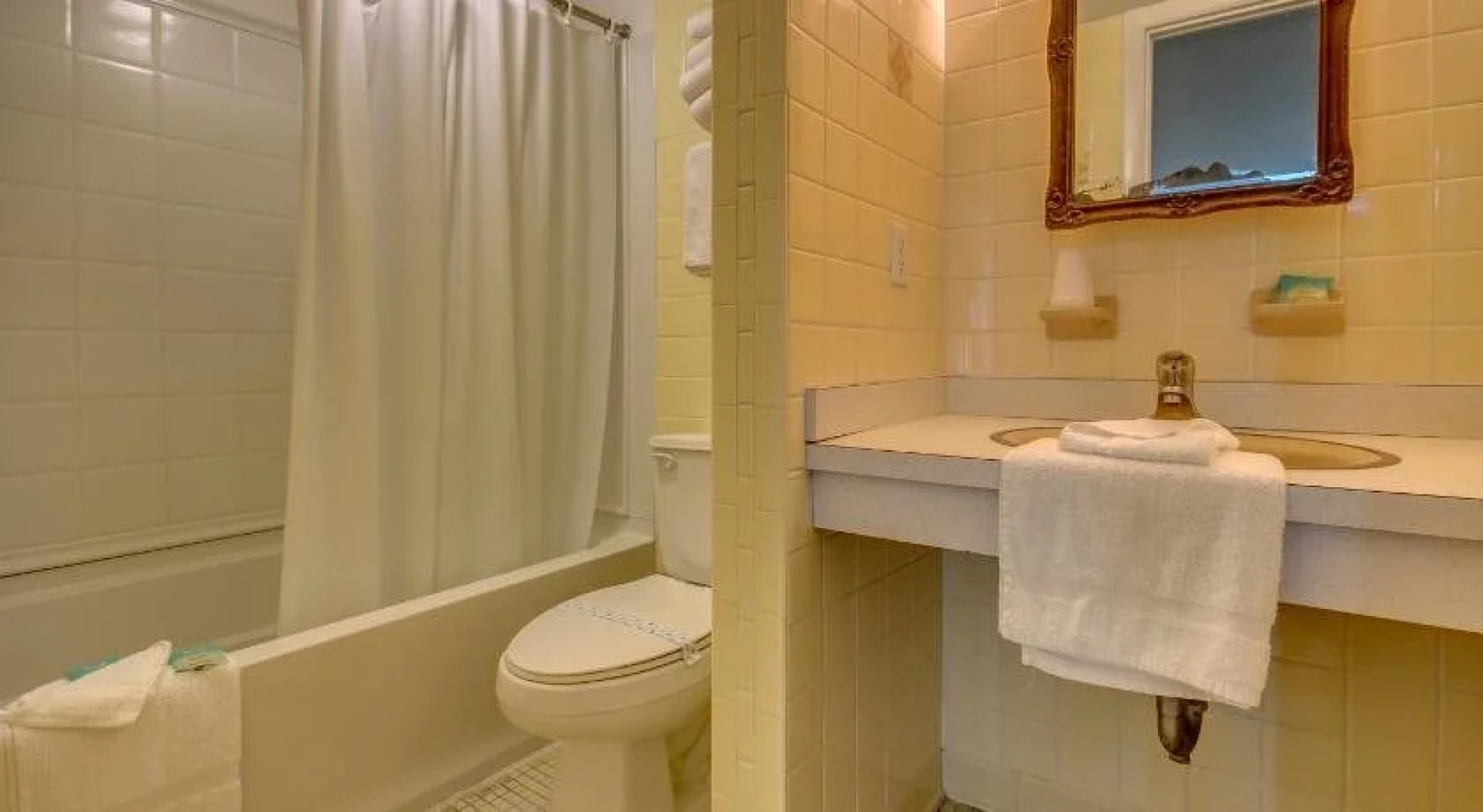 Admiral Resort Motel