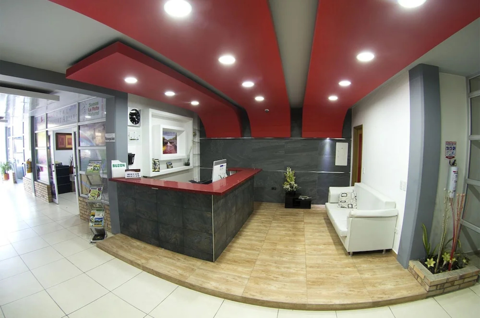 Hotel Confort Ariari