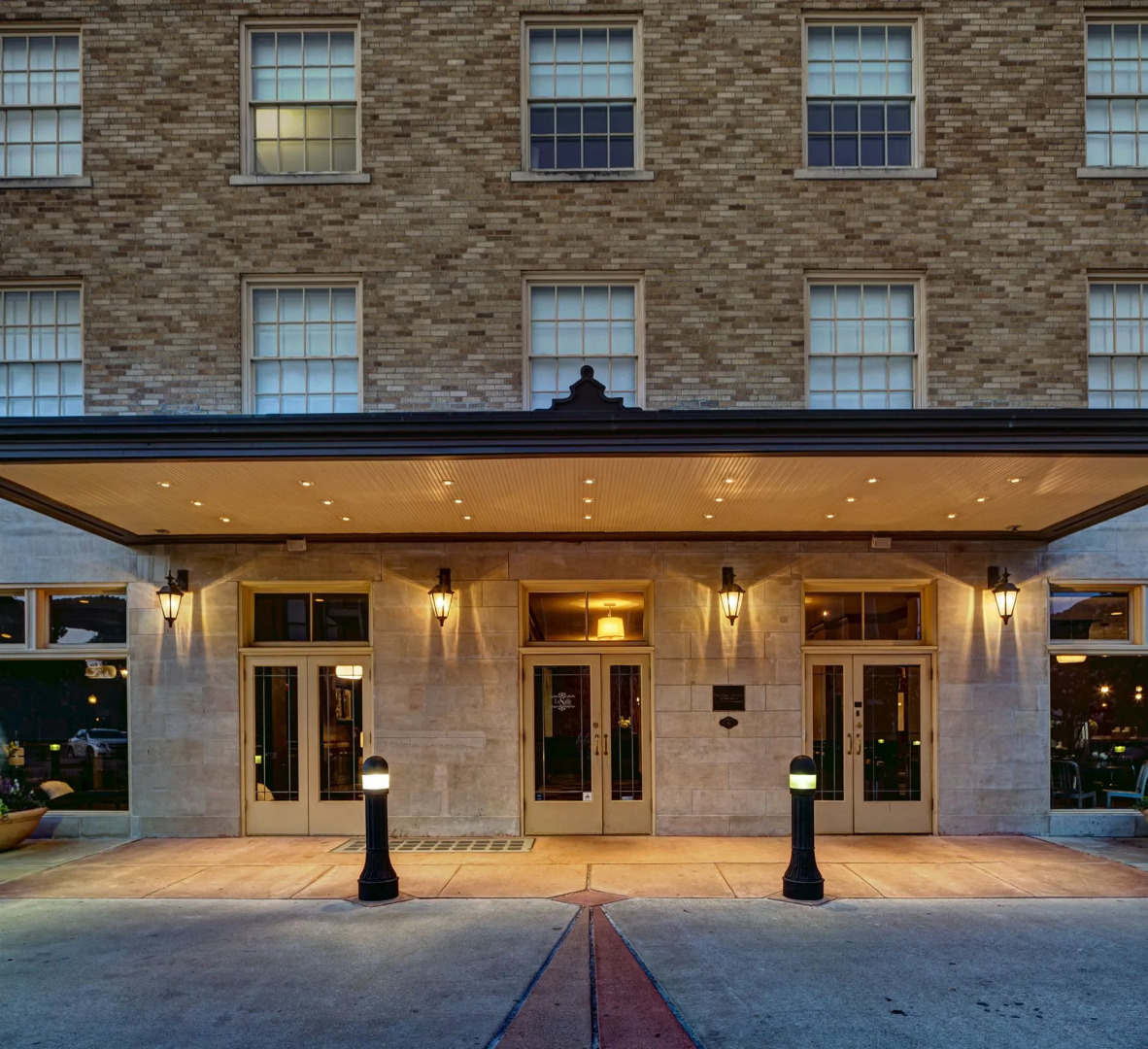 The Lasalle Hotel, Bryan College Station, A Tribute Portfolio Hotel