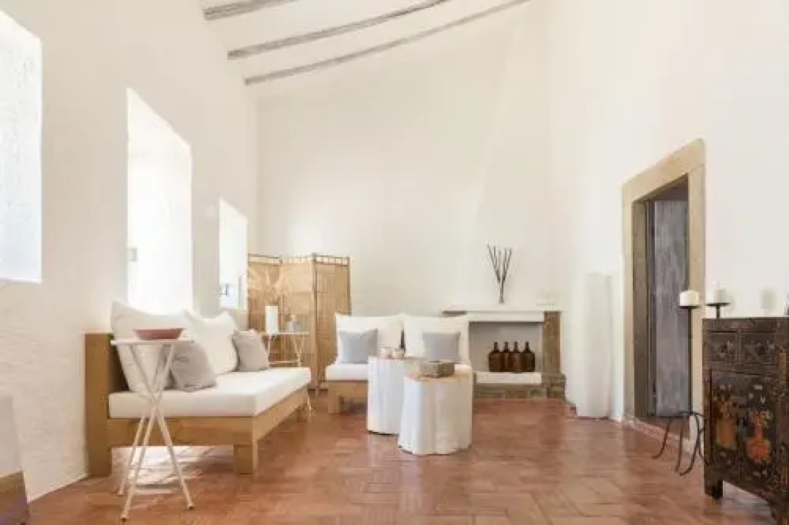 Farmhouse Of The Palms