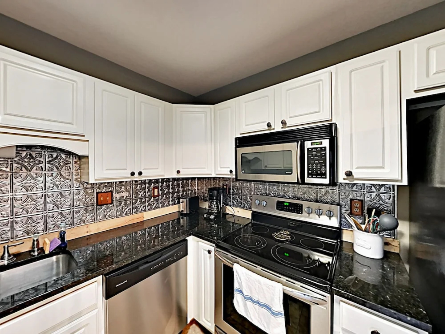 40 Fletcher - 3 Br Home