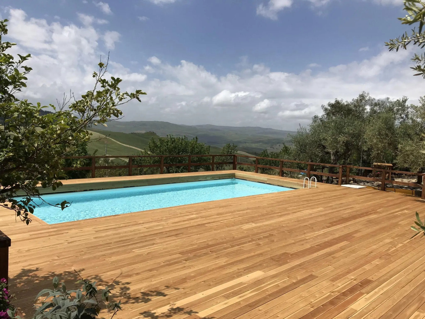 Villa in Alia With Pool & Olive Views