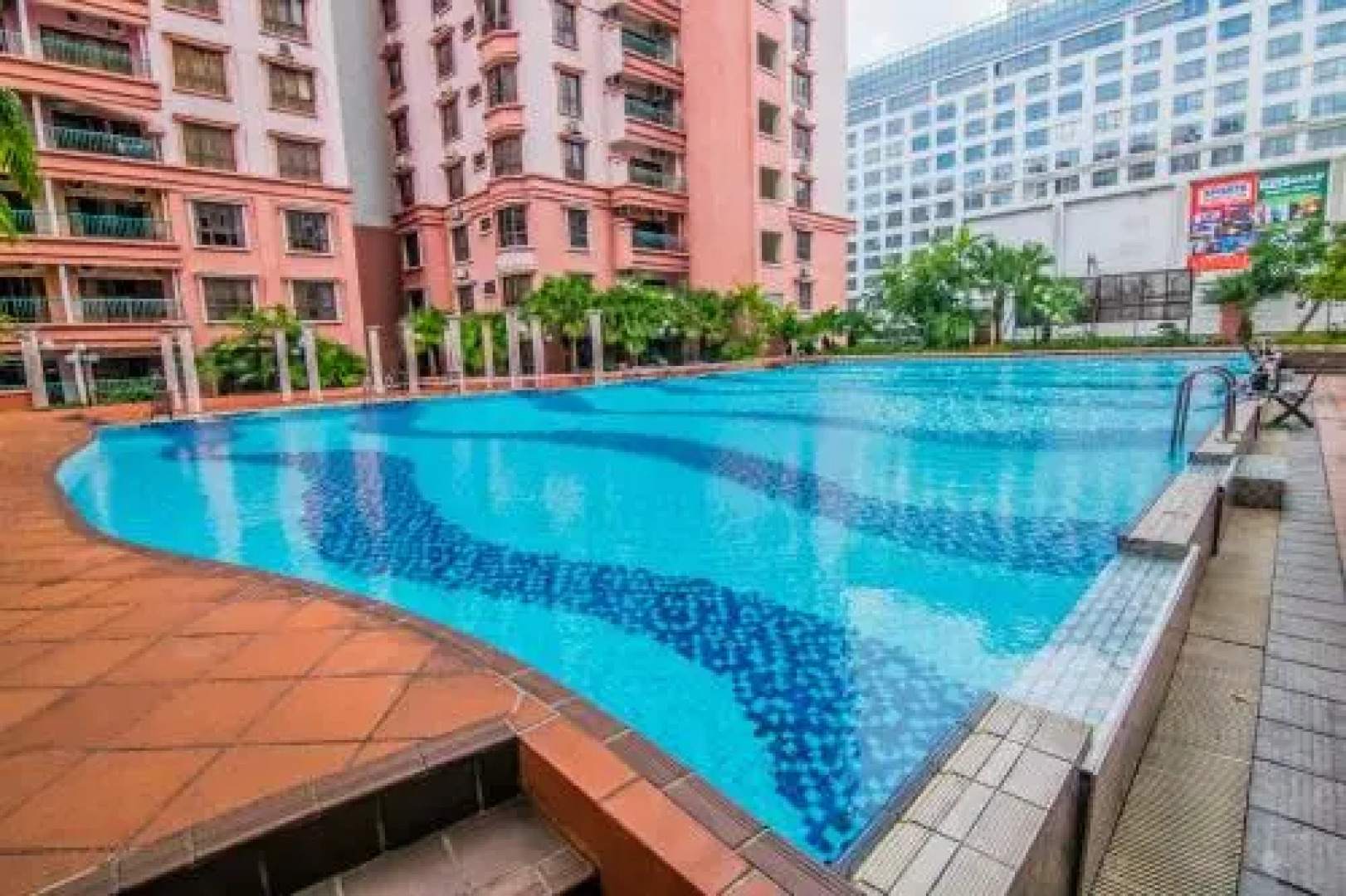 T & H Vacation Condo @Marina Court